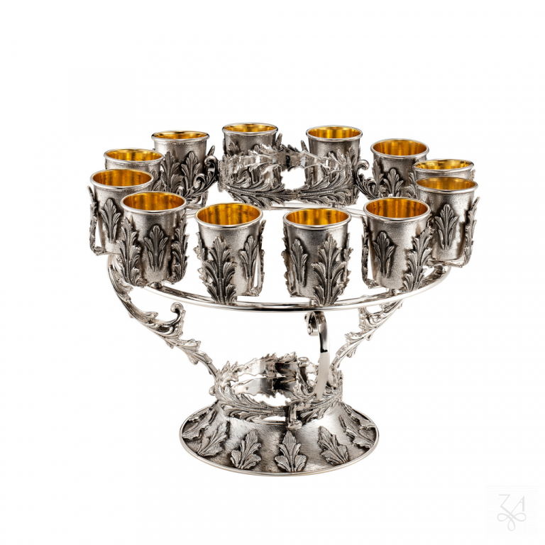 12 cups W. stand