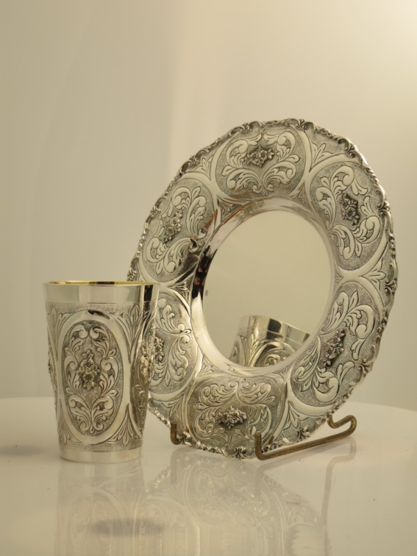 Circles with Flower Casting