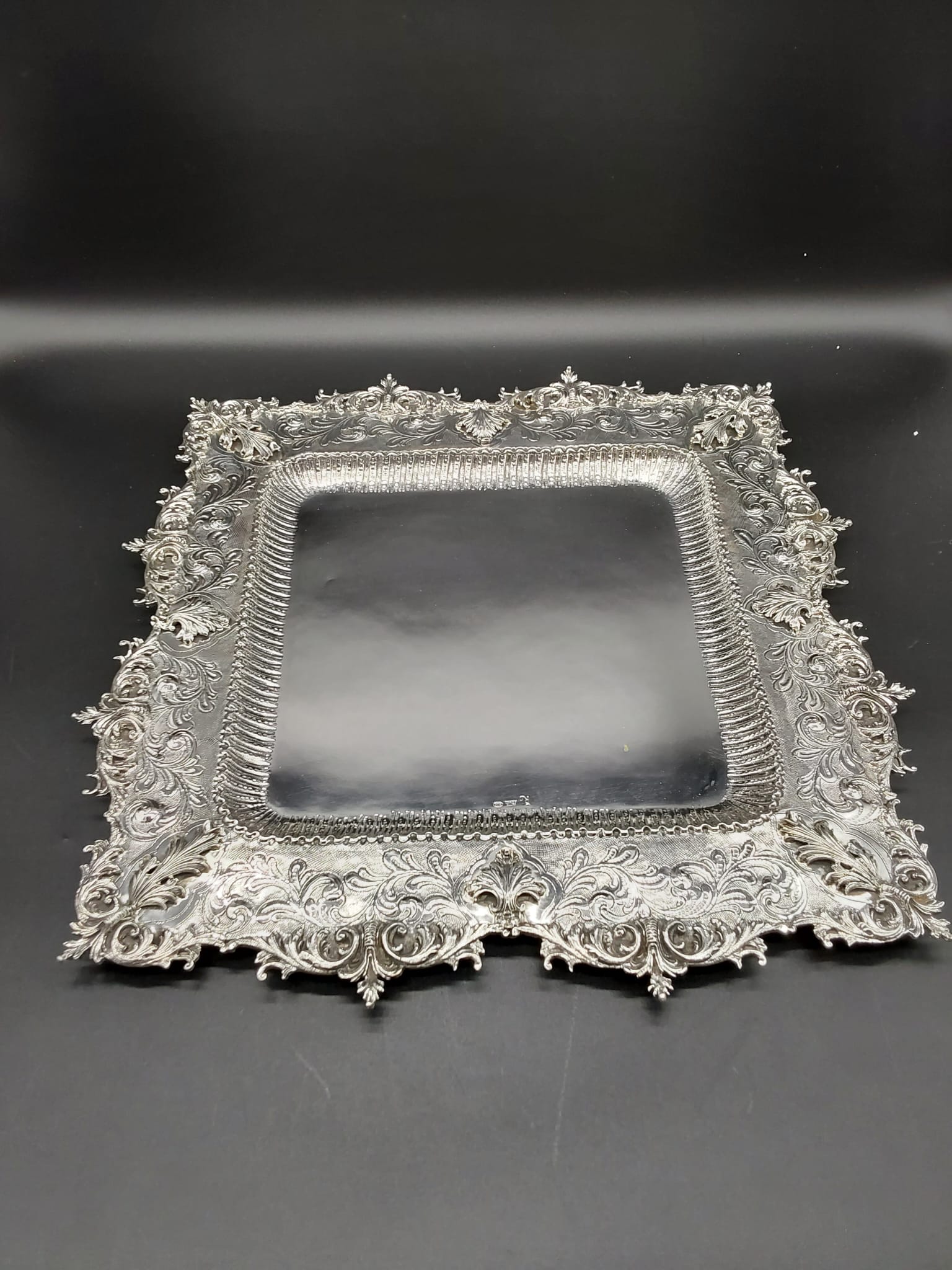 Square Itale dbl crown
