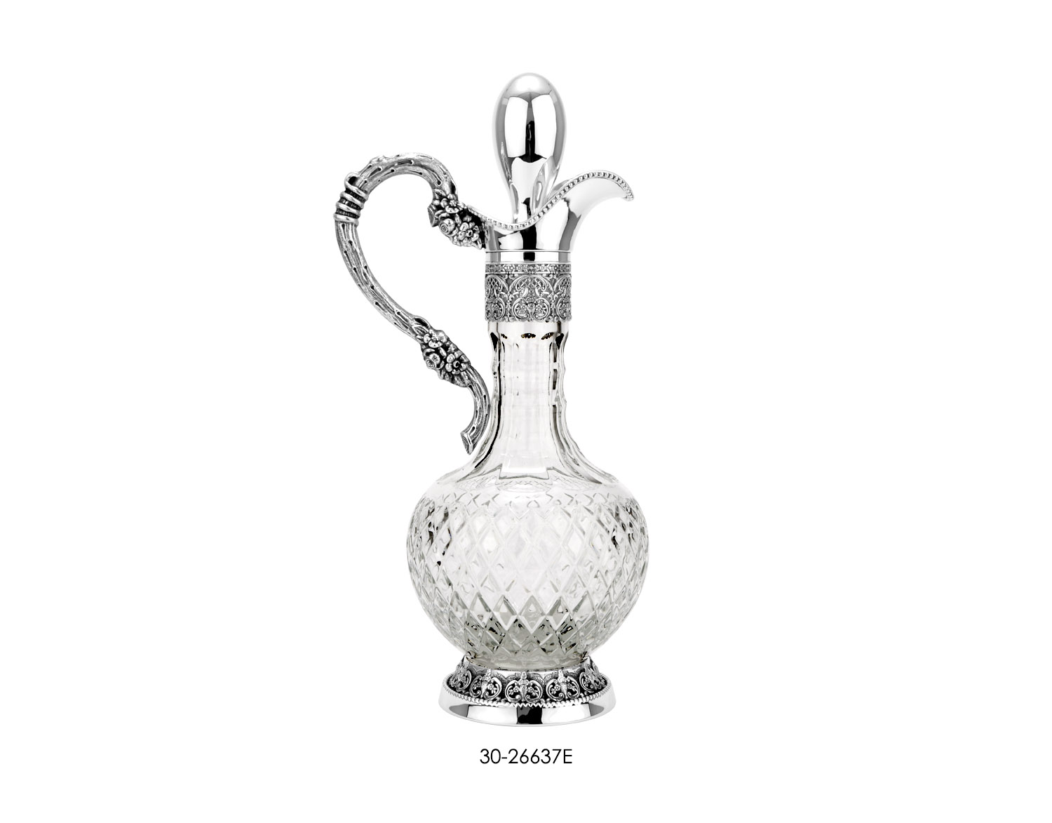 basket w. silver cover